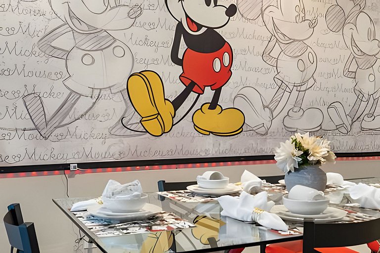 04 Bd / 03 Ba / Sleeps 08 / Storey Lake Resort