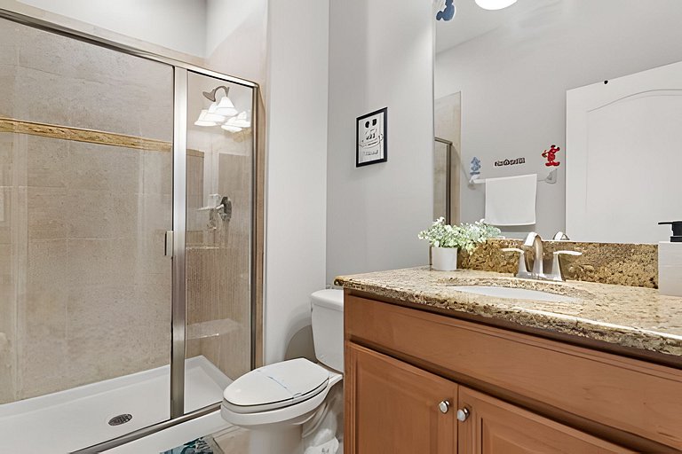 04 Bd / 03 Ba / Sleeps 08 / Storey Lake Resort