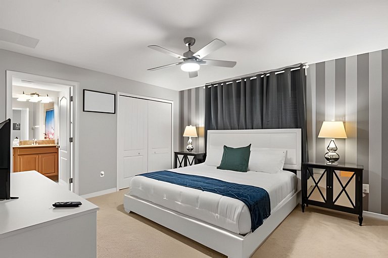 04 Bd / 03 Ba / Sleeps 08 / Storey Lake Resort