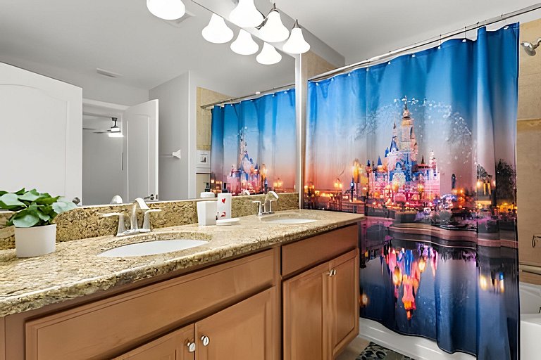 04 Bd / 03 Ba / Sleeps 08 / Storey Lake Resort