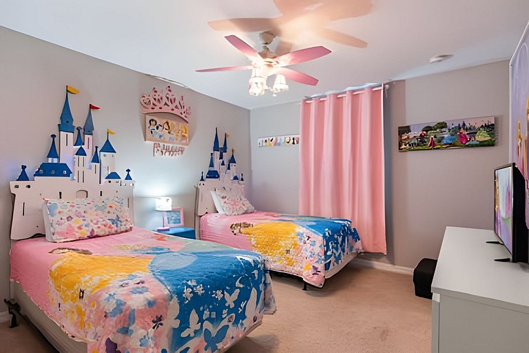 04 Bd / 03 Ba / Sleeps 08 / Storey Lake Resort