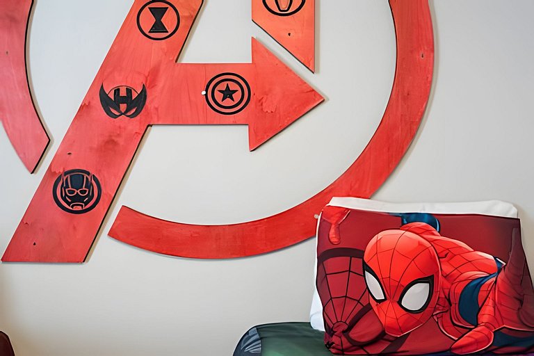 04 Bd / 03 Ba / Sleeps 08 / Storey Lake Resort