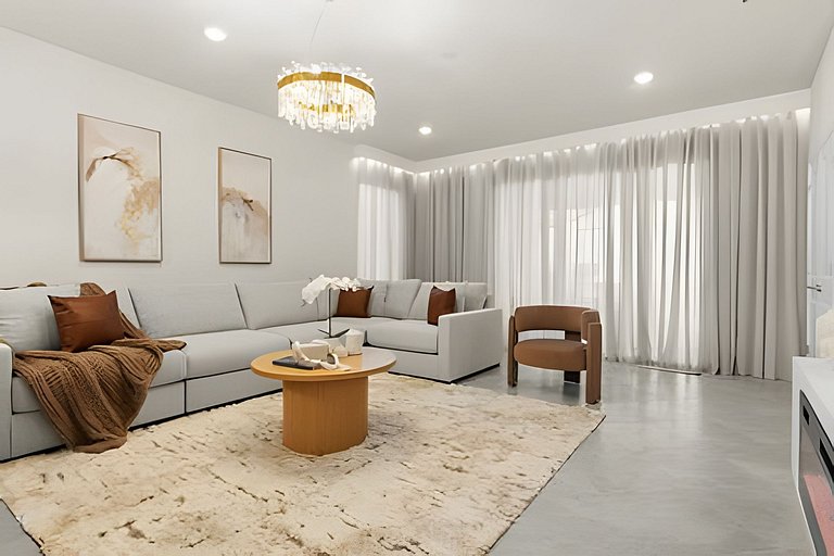 7 Bd / 5.5 Ba / Windsor Cay Resort/ Sleeps 20