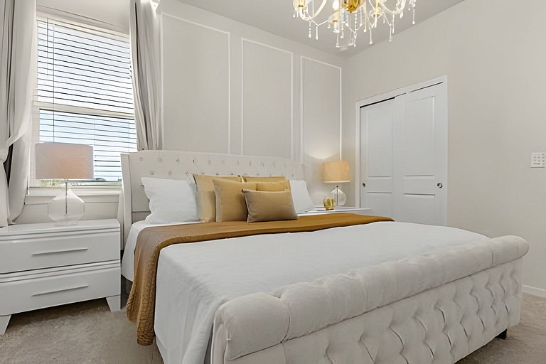 7 Bd / 5.5 Ba / Windsor Cay Resort/ Sleeps 20