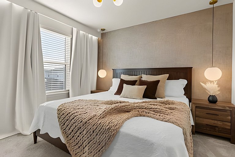 7 Bd / 5.5 Ba / Windsor Cay Resort/ Sleeps 20