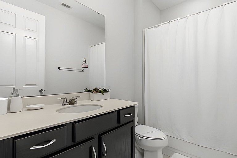 4 Bd / 4,5 Ba / Sleeps 08/ Solara Resort