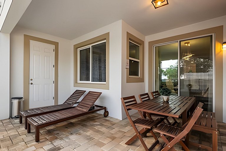 4 Bd / 4,5 Ba / Sleeps 08/ Solara Resort