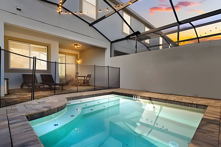 4 Bd / 4,5 Ba / Sleeps 08/ Solara Resort