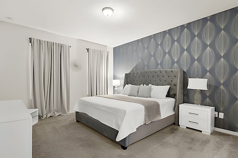 6 Bd / 4,5 Ba / Sleeps 18/ Solara Resort