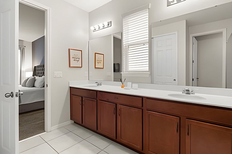 6 Bd / 4,5 Ba / Sleeps 18/ Solara Resort