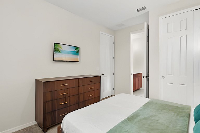 6 Bd / 4,5 Ba / Sleeps 18/ Solara Resort