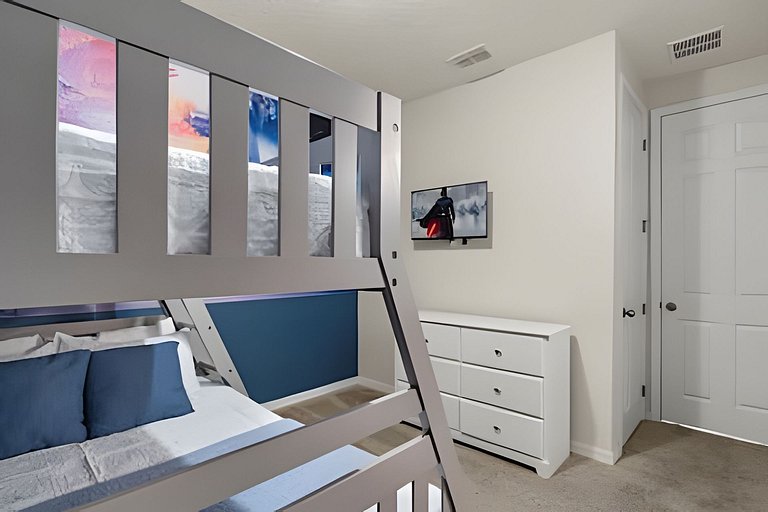 6 Bd / 4,5 Ba / Sleeps 18/ Solara Resort