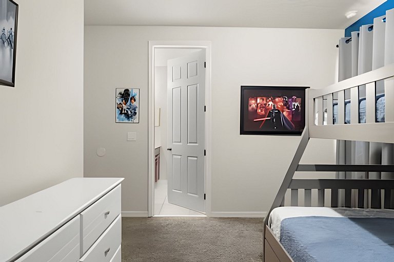 6 Bd / 4,5 Ba / Sleeps 18/ Solara Resort