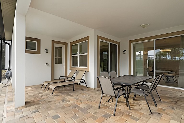 6 Bd / 4,5 Ba / Sleeps 18/ Solara Resort