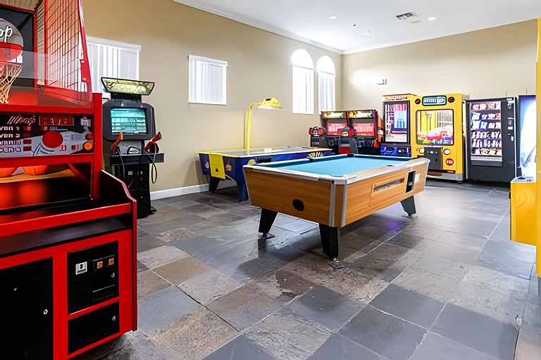 3 Bd / 2,5 Ba / Sleeps 08/ Terra Verde Resort