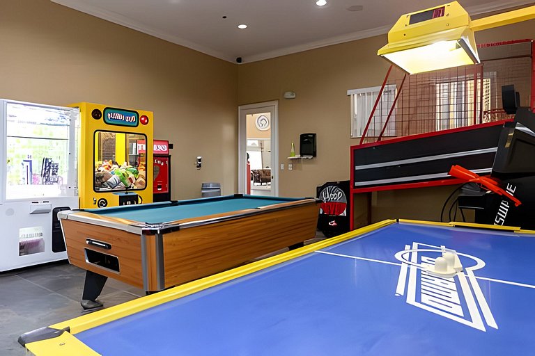 3 Bd / 2,5 Ba / Sleeps 08/ Terra Verde Resort