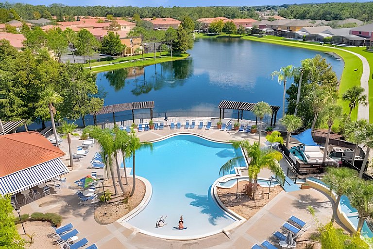3 Bd / 2,5 Ba / Sleeps 08/ Terra Verde Resort