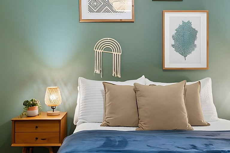 5 Bd / 4.5 Ba / Sleeps 12/ Windsor Island Resort