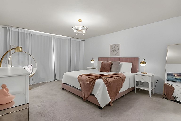 5 Bd / 4.5 Ba / Sleeps 12/ Windsor Island Resort