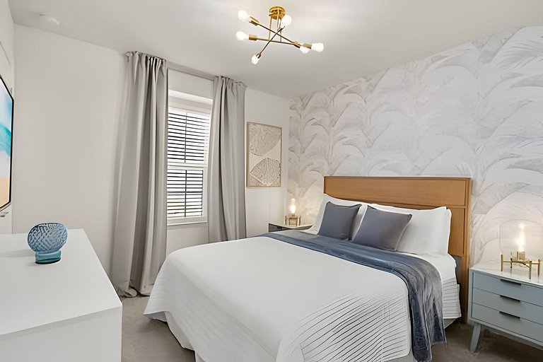 5 Bd / 4.5 Ba / Sleeps 12/ Windsor Island Resort