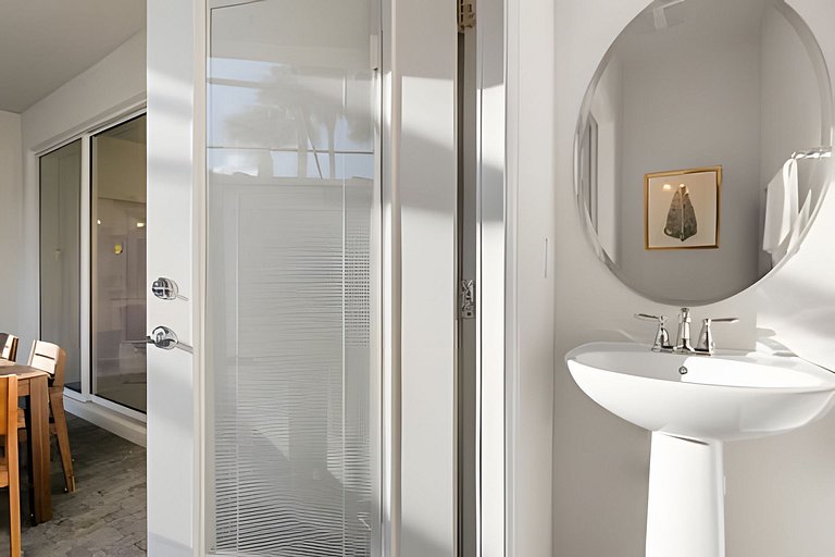 5 Bd / 4.5 Ba / Sleeps 11/ Windsor Island Resort