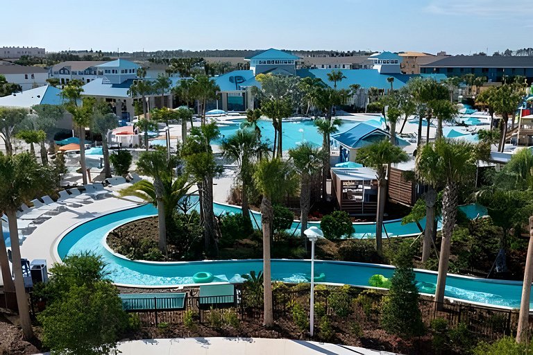 5 Bd / 4.5 Ba / Sleeps 12/ Windsor Island Resort