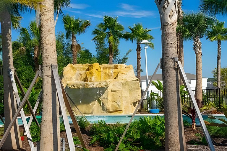 5 Bd / 4.5 Ba / Sleeps 12/ Windsor Island Resort