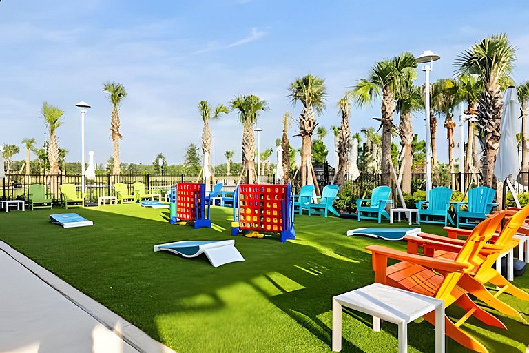 5 Bd / 4.5 Ba / Sleeps 14 / Windsor Cay Resort