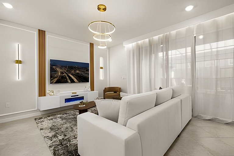 5 Bd / 4.5 Ba / Sleeps 14 / Windsor Cay Resort