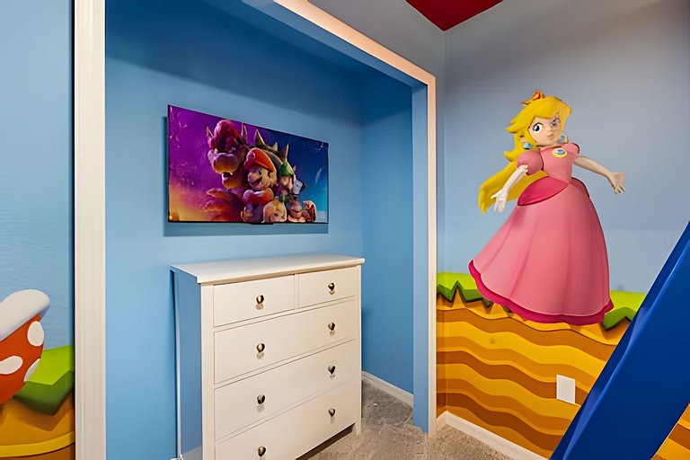 5 Bd / 4.5 Ba / Sleeps 14 / Windsor Cay Resort