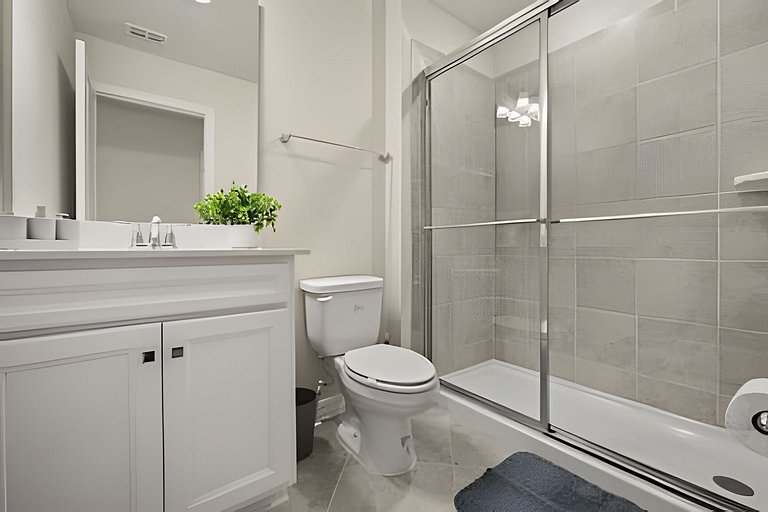 5 Bd / 4.5 Ba / Sleeps 14 / Windsor Cay Resort