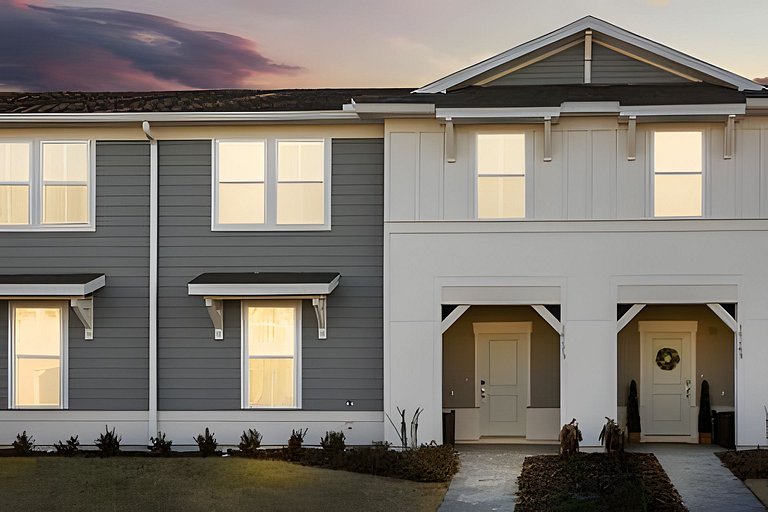 5 Bd / 4.5 Ba / Sleeps 14 / Windsor Cay Resort