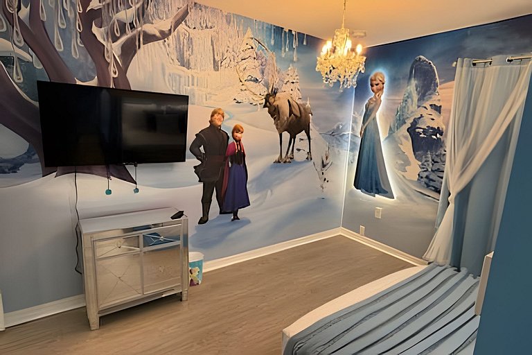 4 Bd / 3 Ba / Sleeps 11/ Storey Lake Resort