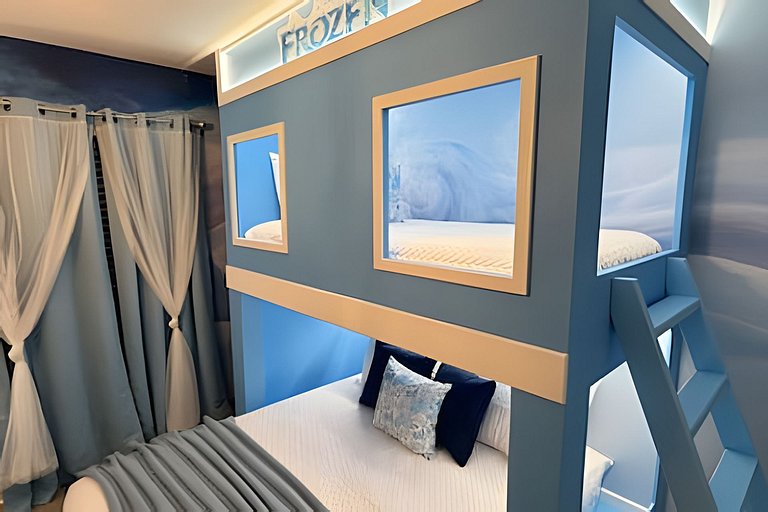 4 Bd / 3 Ba / Sleeps 11/ Storey Lake Resort