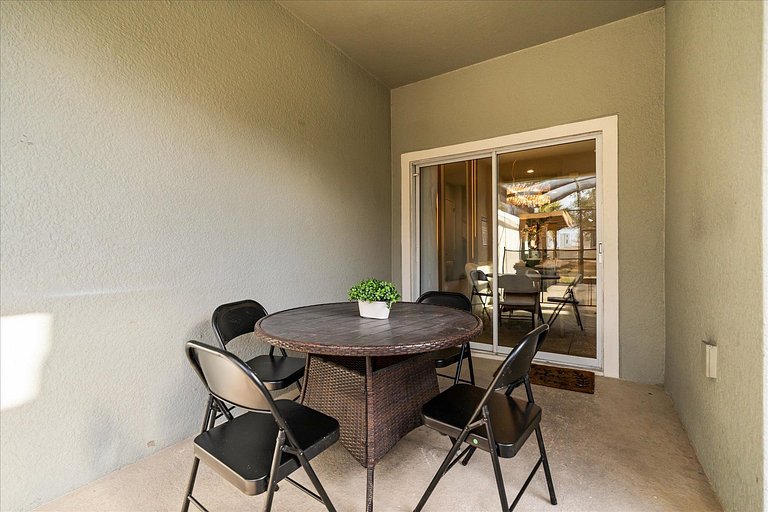 4 Bd / 3 Ba / Sleeps 11/ Storey Lake Resort