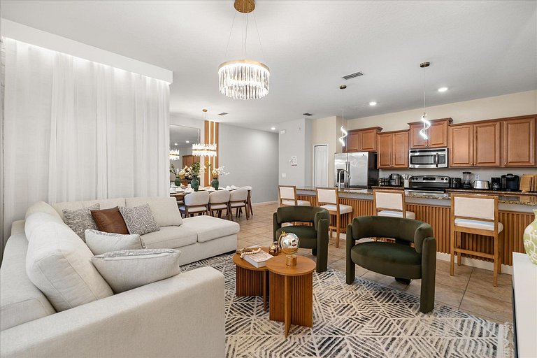 4 Bd / 3 Ba / Sleeps 11/ Storey Lake Resort