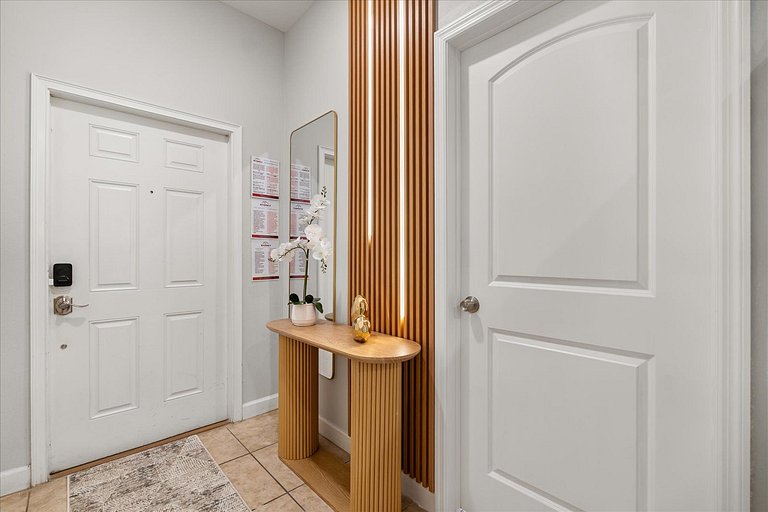 4 Bd / 3 Ba / Sleeps 11/ Storey Lake Resort