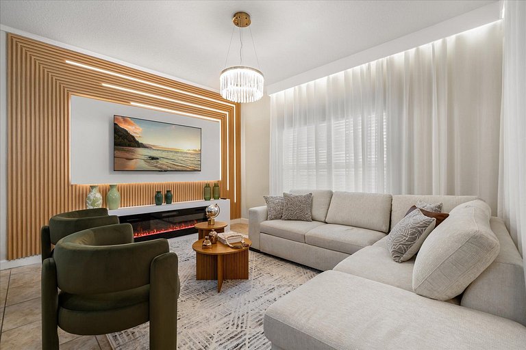 4 Bd / 3 Ba / Sleeps 11/ Storey Lake Resort