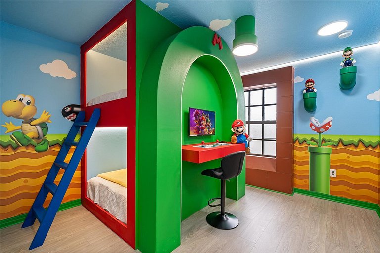 4 Bd / 3 Ba / Sleeps 11/ Storey Lake Resort