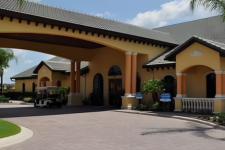 5 Bd / 4 Ba / Sleeps 12 / Paradise Palms Resort