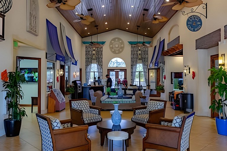 5 Bd / 4 Ba / Sleeps 12 / Paradise Palms Resort