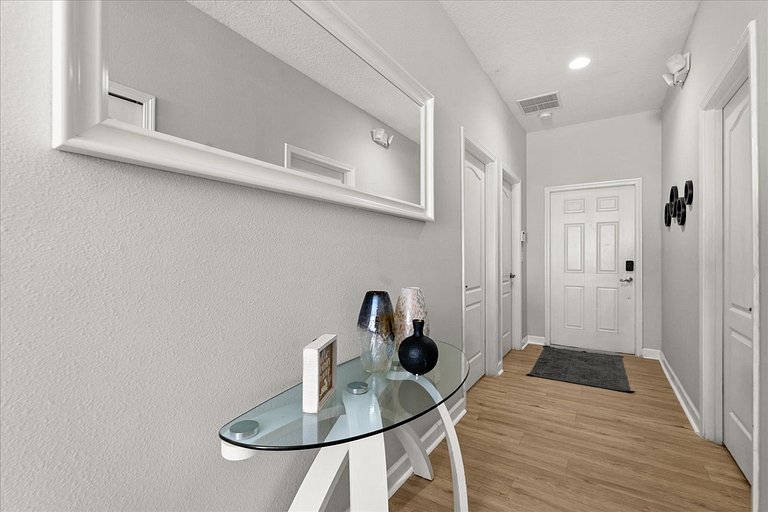 Comfortable 5BR home at Paradise Palms Resort