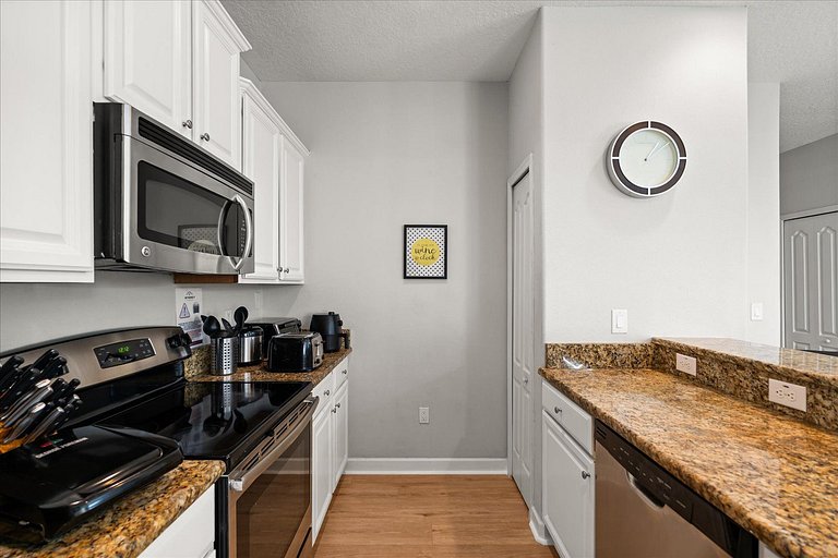 Comfortable 5BR home at Paradise Palms Resort