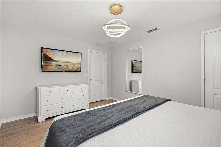 Comfortable 5BR home at Paradise Palms Resort