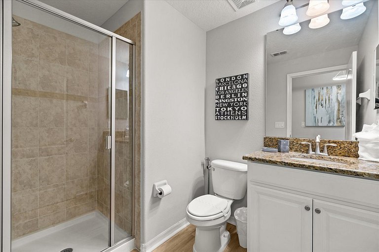 Comfortable 5BR home at Paradise Palms Resort