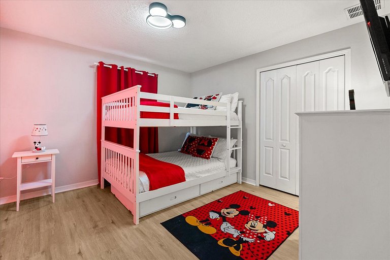 Comfortable 5BR home at Paradise Palms Resort