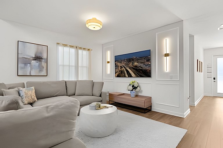 5 Bd / 5 Ba / Sleeps 14 / Reunion Village