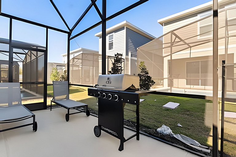 5 Bd / 5 Ba / Sleeps 14 / Reunion Village