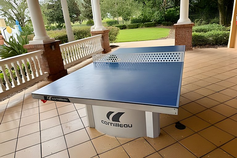 5 Bd / 5 Ba / Sleeps 14 / Reunion Village