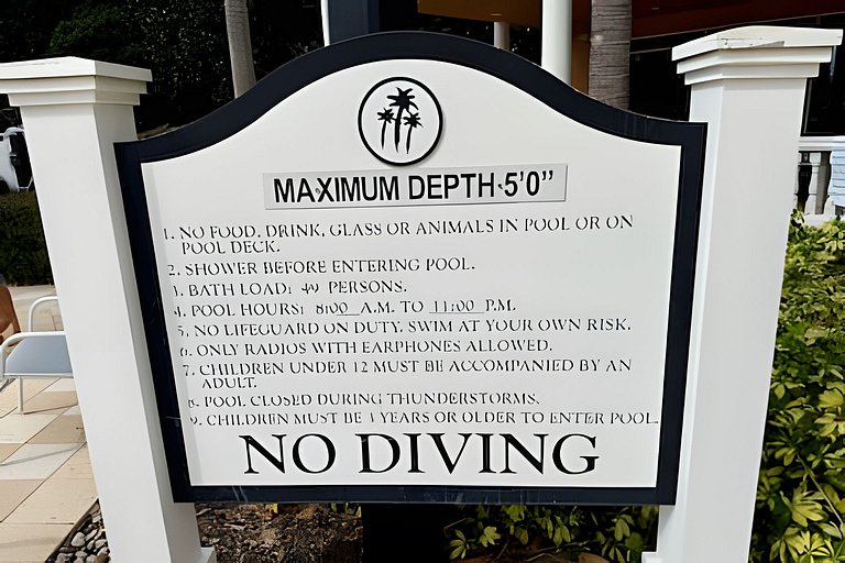 5 Bd / 5 Ba / Sleeps 14 / Reunion Village